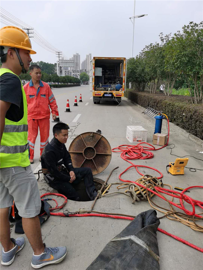 繁峙翻衬法管道修复技术主要工序